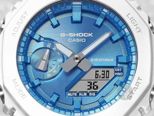 GA-2100WS-7AER close up display view