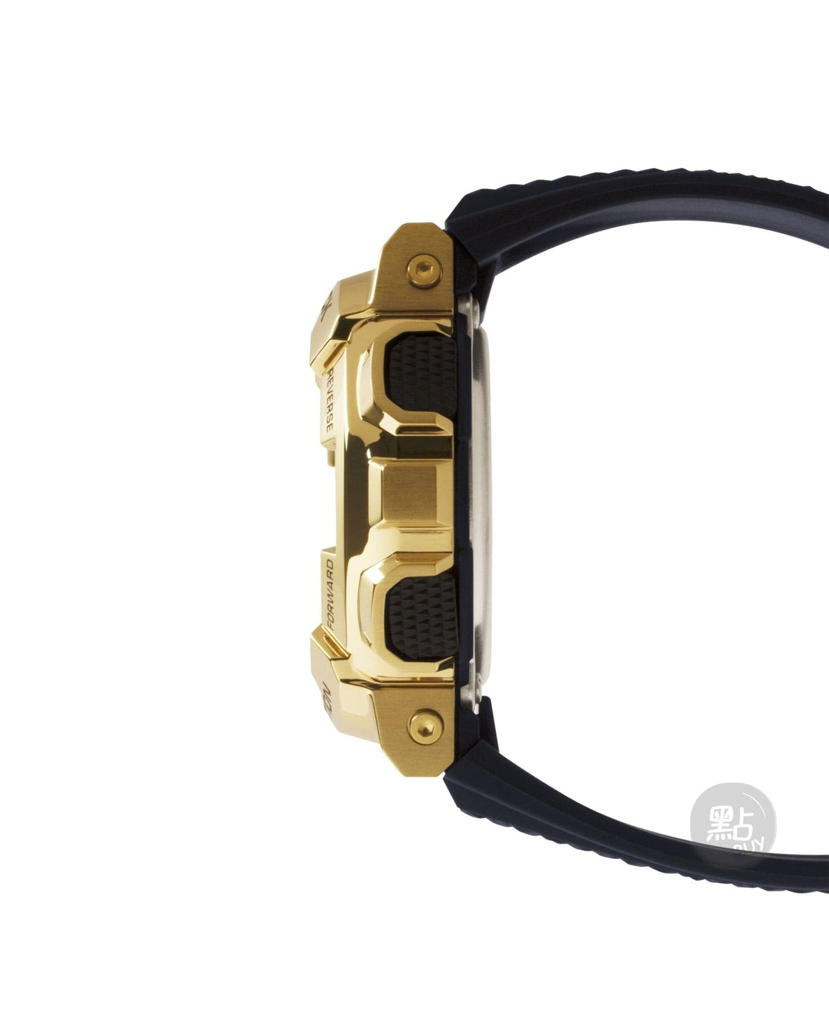 CASIO GM-110G-1A9ER G-Shock 樹脂錶帶 200米防水 - 金色按鈕及錶殼側面特寫