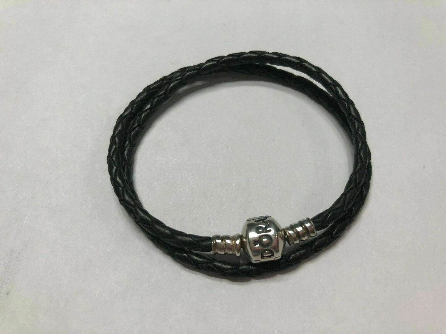 Pandora Moments 雙層黑色皮革手鏈 #590705CBK-D1, 35cm